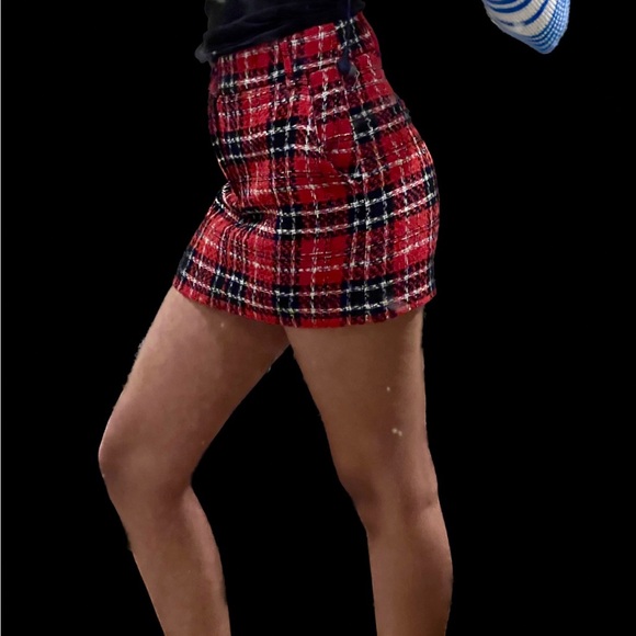 red textured plaid skort!! - Picture 2 of 4